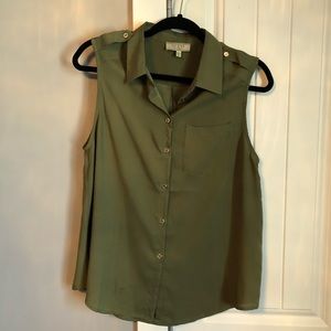Guess sleeveless blouse